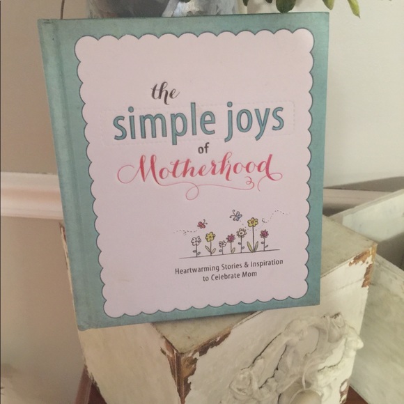 Devotional book on Motherhood - Picture 1 of 1